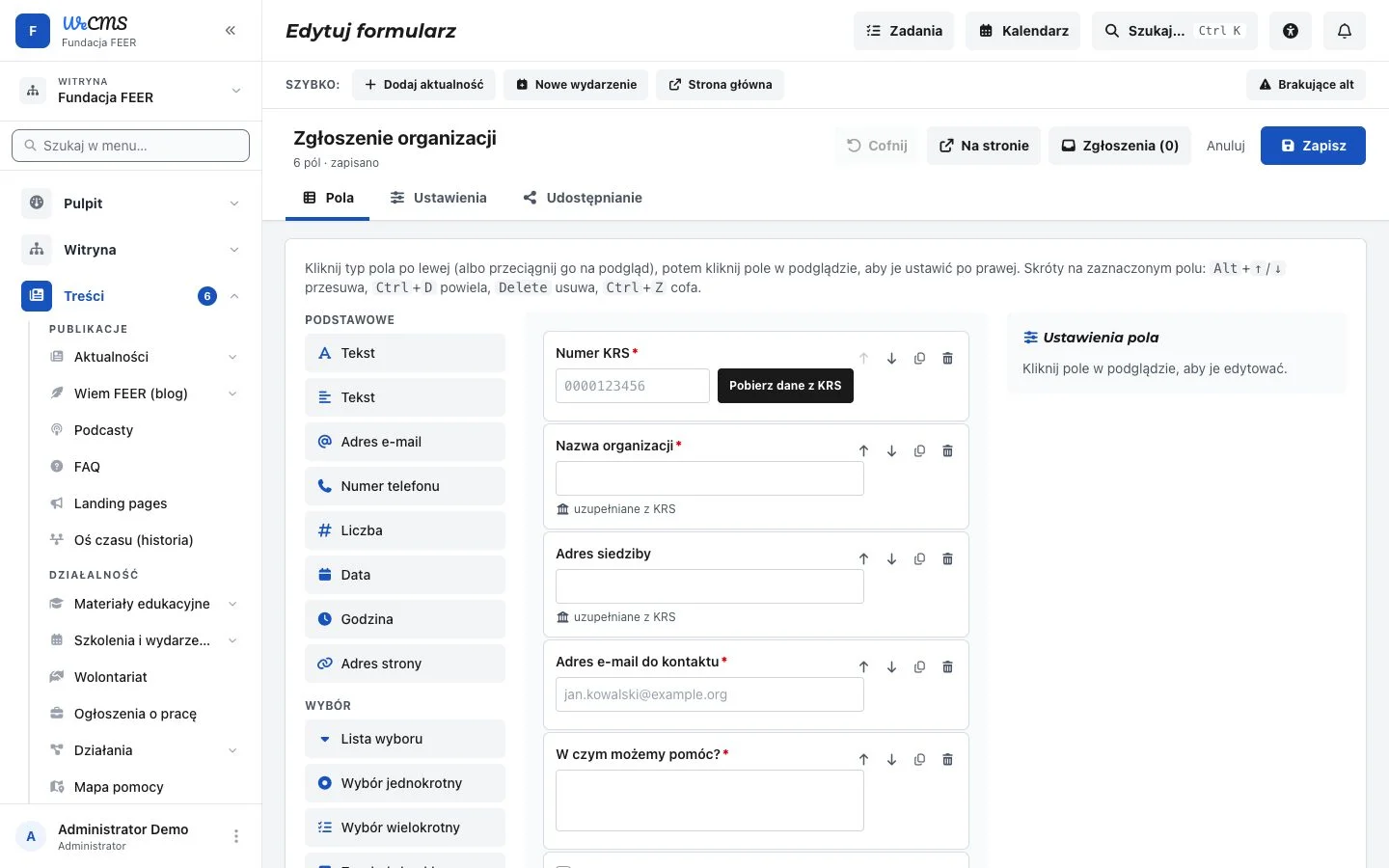 Kreator formularzy z typami pól i podglądem